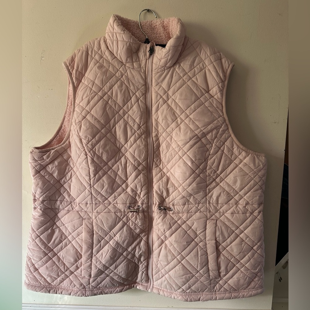 Time and Tru Light Pink Quilted Textured Vest